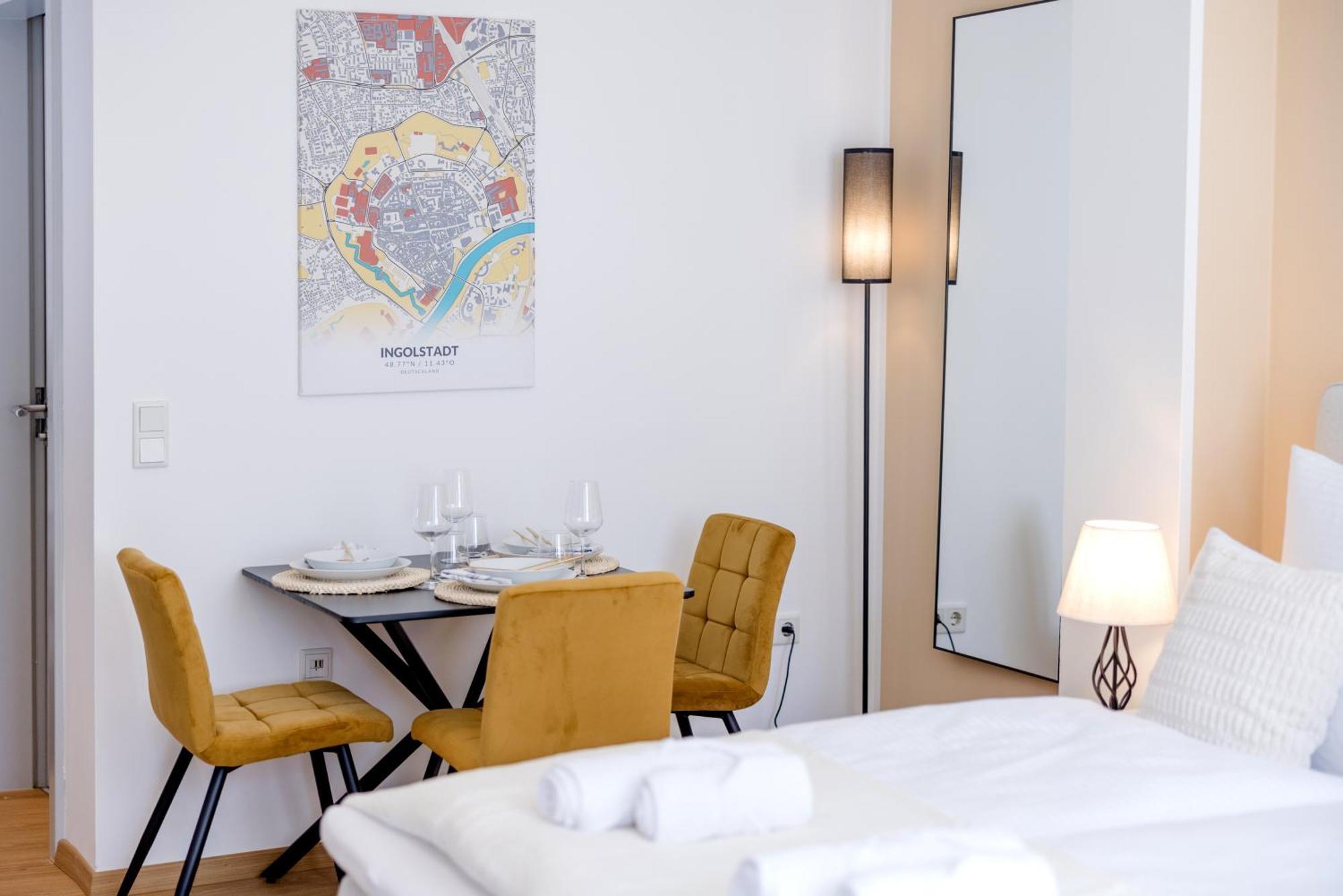 אינגולשטאט Lumen Homes - Altstadt-Studio Direkt Im Zentrum, Kueche, Netflix, Oeffentlicher Parkplatz Ums Eck מראה חיצוני תמונה