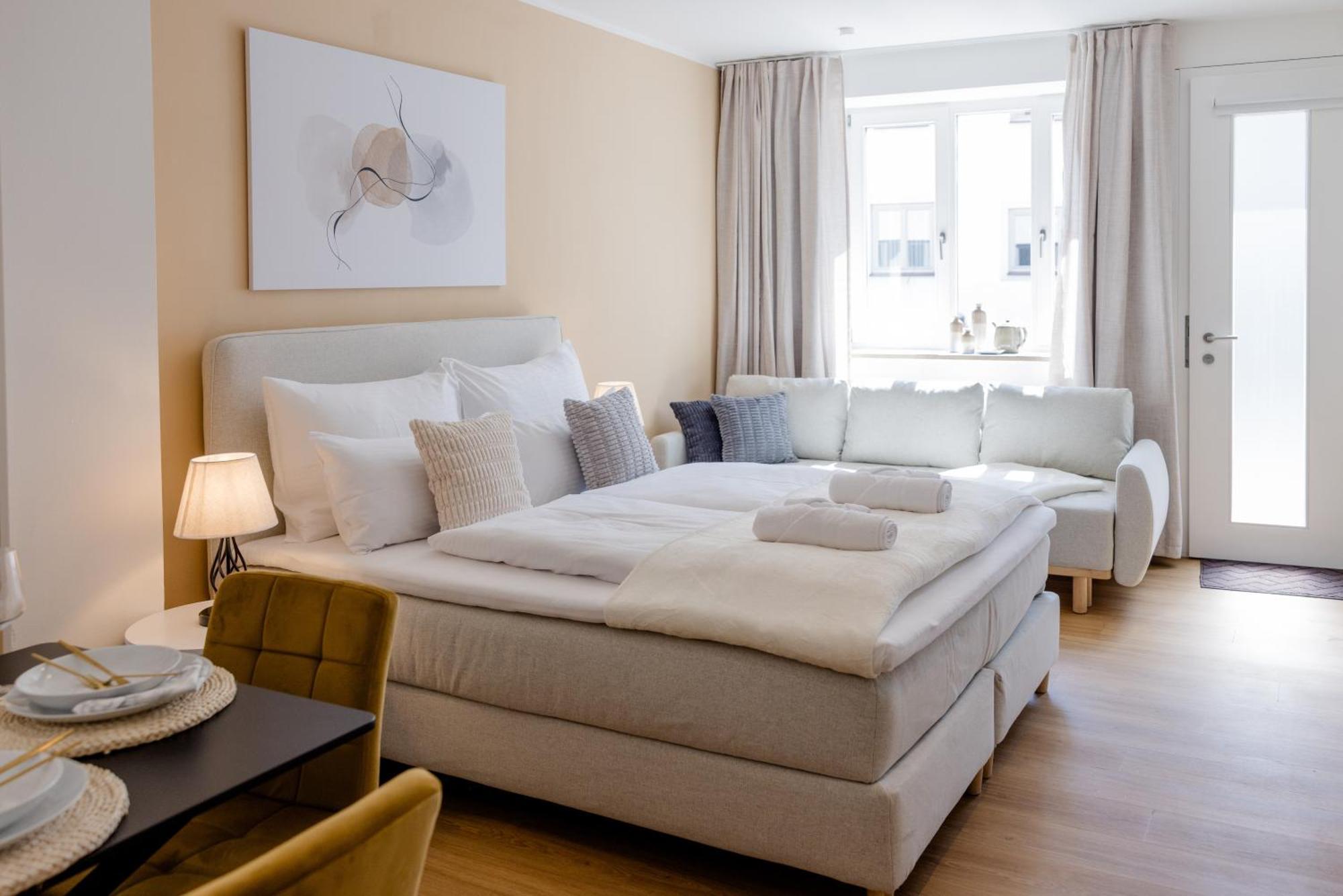 אינגולשטאט Lumen Homes - Altstadt-Studio Direkt Im Zentrum, Kueche, Netflix, Oeffentlicher Parkplatz Ums Eck מראה חיצוני תמונה