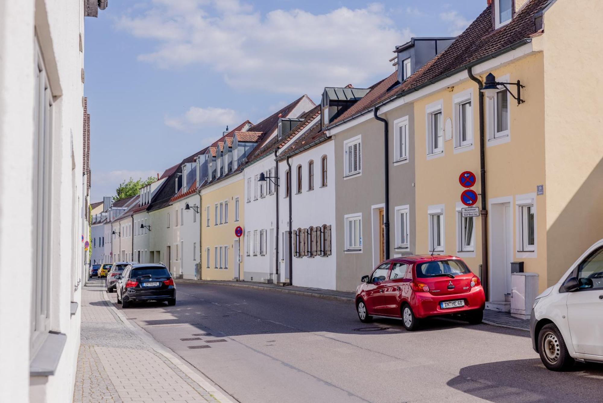 אינגולשטאט Lumen Homes - Altstadt-Studio Direkt Im Zentrum, Kueche, Netflix, Oeffentlicher Parkplatz Ums Eck מראה חיצוני תמונה